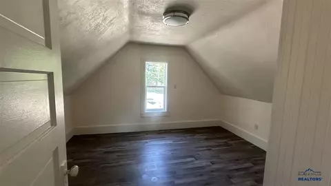 Bedroom - 703 4th Ave, Edgemont, SD 57735 photo 1 of 3