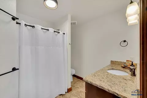 420 Belleview Ct, Spearfish, SD 57783 photo 17