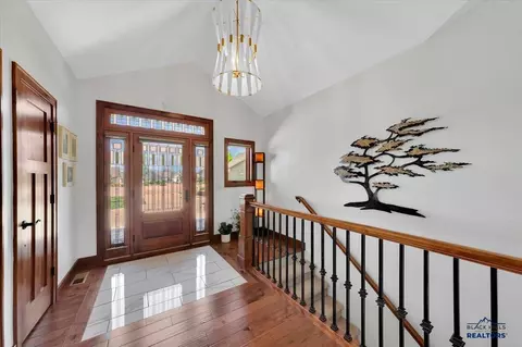 420 Belleview Ct, Spearfish, SD 57783 photo 4