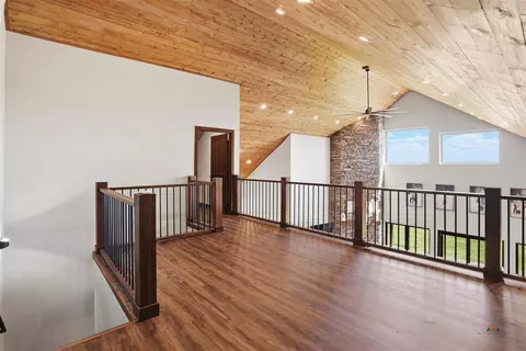 Entry Way - 20258 Avalanche Rd, Whitewood, SD 57793 photo 2 of 3