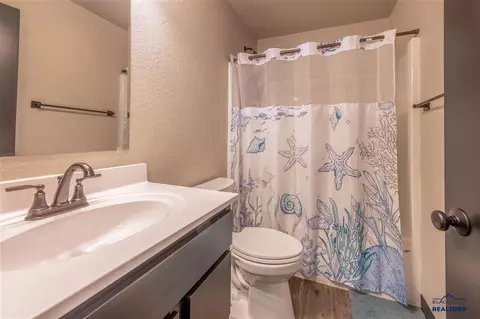 579 Quinton Ln, Box Elder, SD 57719 photo 7