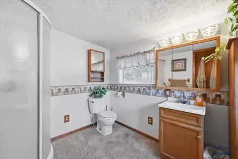 8048 Blucksberg Dr, Sturgis, SD 57785 photo 17