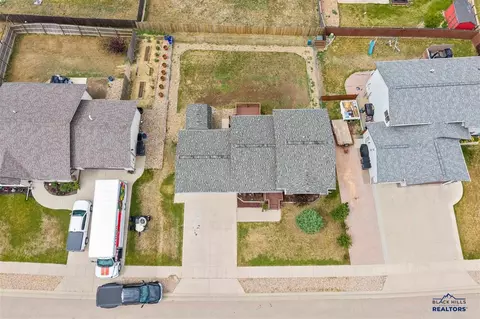 757 Old Cavalry Rd, Box Elder, SD 57719 photo 9