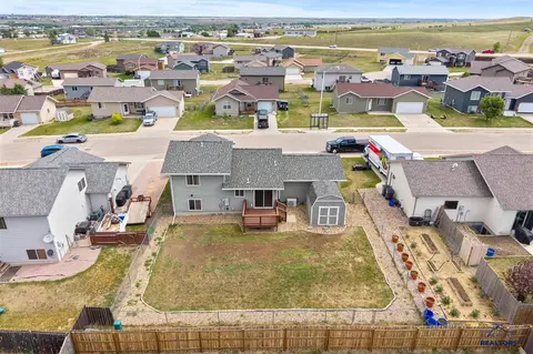 757 Old Cavalry Rd, Box Elder, SD 57719 photo 8