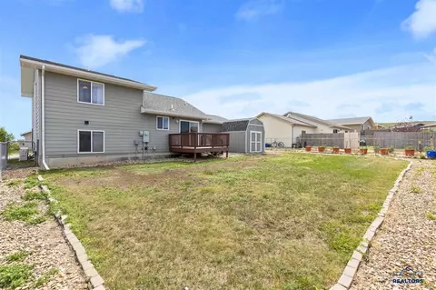 757 Old Cavalry Rd, Box Elder, SD 57719 photo 5
