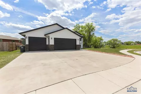 657 Rachel Ln, Box Elder, SD 57719 photo 3