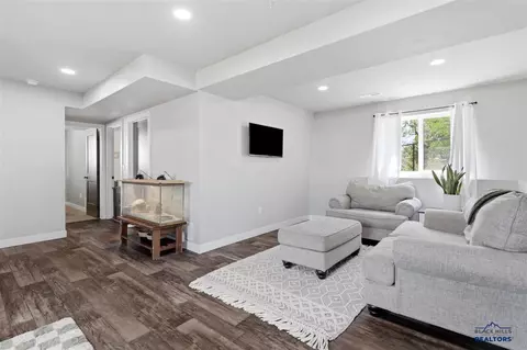 657 Rachel Ln, Box Elder, SD 57719 photo 24