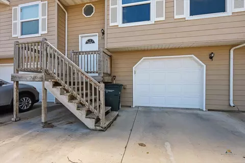 322 Summit St, Belle Fourche, SD 57717 photo 16