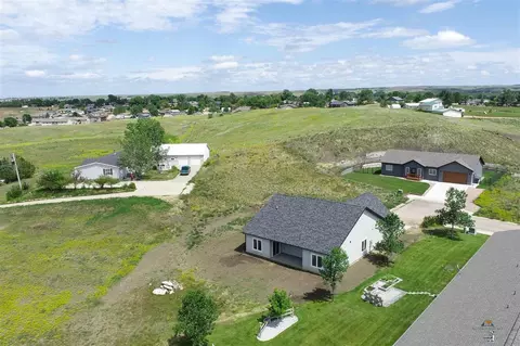 View/Area - 1996 Spruce #1996 SPRUCE LANE, Belle Fourche, SD 57717 photo 2 of 3