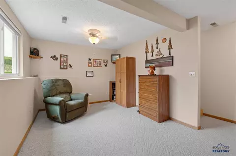 4307 Paddock Ct, Rapid City, SD 57701 photo 12
