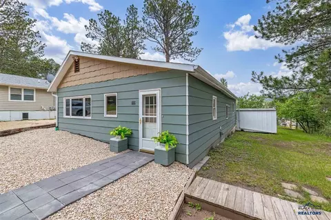 Exterior - 222 S 2nd St, Custer, SD 57730 photo 1 of 3