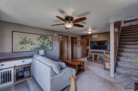 6640 Manchester St, Summerset, SD 57718 photo 24