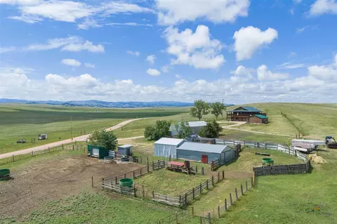 Other - 25974 Fairburn Rd #SOUTH FAIRBURN RD, Fairburn, SD 57738 photo 14 of 17