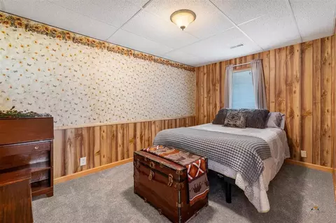Bedroom - 25974 Fairburn Rd #SOUTH FAIRBURN RD, Fairburn, SD 57738 photo 3 of 3