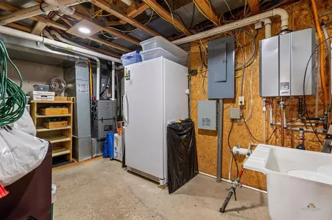 Other - 25974 Fairburn Rd #SOUTH FAIRBURN RD, Fairburn, SD 57738 photo 6 of 17