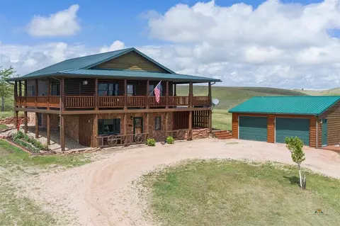 Exterior - 25974 Fairburn Rd #SOUTH FAIRBURN RD, Fairburn, SD 57738 photo 2 of 9