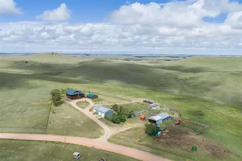 Other - 25974 Fairburn Rd #SOUTH FAIRBURN RD, Fairburn, SD 57738 photo 3 of 17