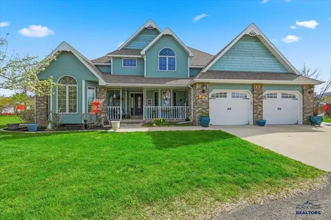 108 Clark Ln, Spearfish, SD 57783