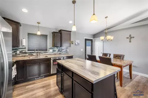 6674 Cambridge Pl, Summerset, SD 57718 photo 8