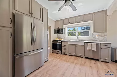 Kitchen - 1302 Hooker St, Whitewood, SD 57793 photo 2 of 3