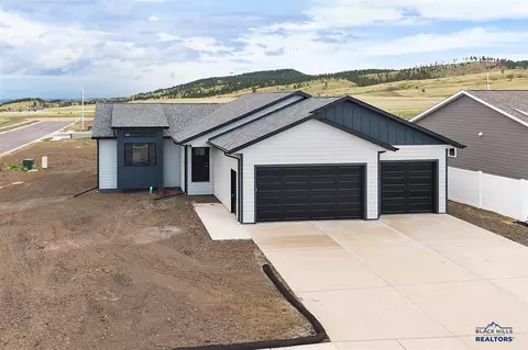 Exterior - 1103 Cobalt Dr, Rapid City, SD 57701 photo 2 of 3