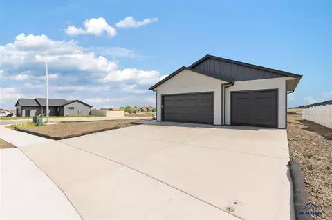 Exterior - 1103 Cobalt Dr, Rapid City, SD 57701 photo 3 of 3