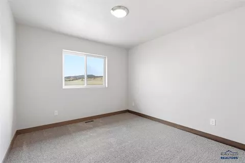 Bedroom - 1103 Cobalt Dr, Rapid City, SD 57701 photo 4 of 7