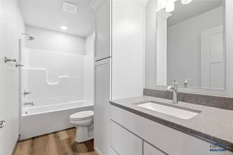 Bath - 1103 Cobalt Dr, Rapid City, SD 57701 photo 2 of 2