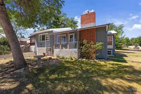 1701 6th St, Rapid City, SD 57701