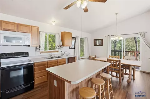 8912 Ridge Trl, Sturgis, SD 57785 photo 14