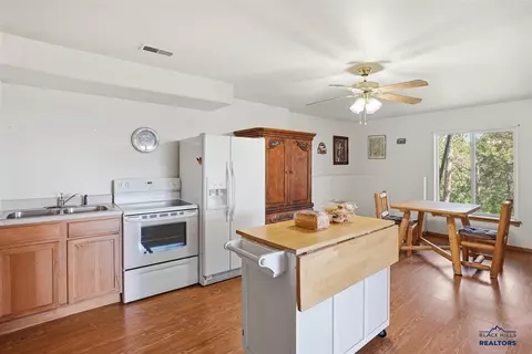 8912 Ridge Trl, Sturgis, SD 57785 photo 24