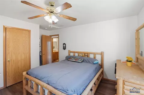 8912 Ridge Trl, Sturgis, SD 57785 photo 18