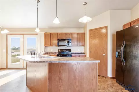 716 Old Cavalry Rd, Box Elder, SD 57719 photo 10