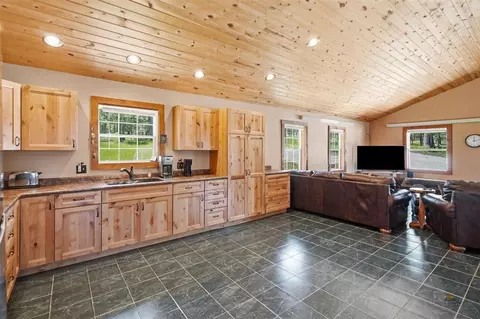 Kitchen - 12230 Red Cliff Rd, Sturgis, SD 57785 photo 2 of 2
