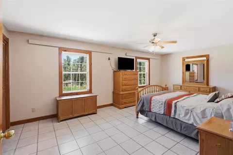 Bedroom - 12230 Red Cliff Rd, Sturgis, SD 57785 photo 1 of 6