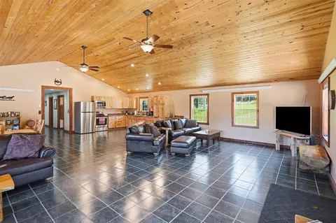 Living - 12230 Red Cliff Rd, Sturgis, SD 57785 photo 1 of 3