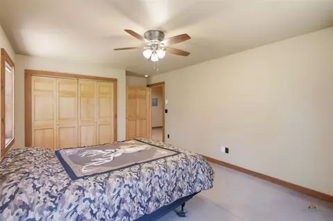 Bedroom - 12230 Red Cliff Rd, Sturgis, SD 57785 photo 4 of 6