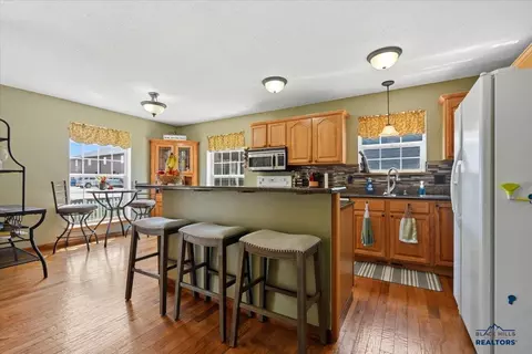 502 Wildwood Dr, Spearfish, SD 57783 photo 6