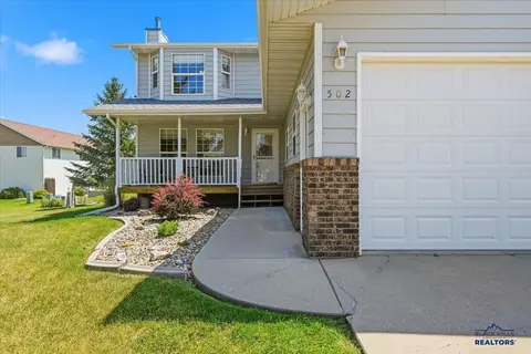 502 Wildwood Dr, Spearfish, SD 57783 photo 2