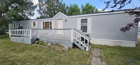 1206 Elkhorn Peak Ln, Spearfish, SD 57783