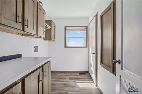 18883 Hermitage Ln, Belle Fourche, SD 57717 photo 23