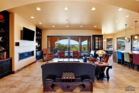 Living - 2314 Bridgestone St, Spearfish, SD 57783 photo 2 of 4