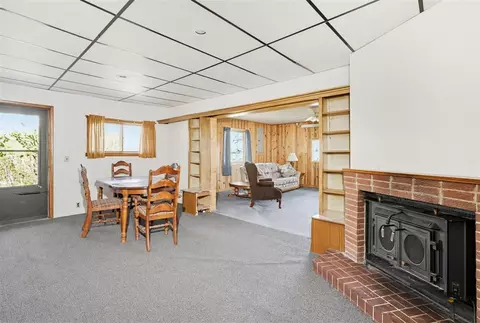 Living - 475 Gordon St, Custer, SD 57730 photo 4 of 4