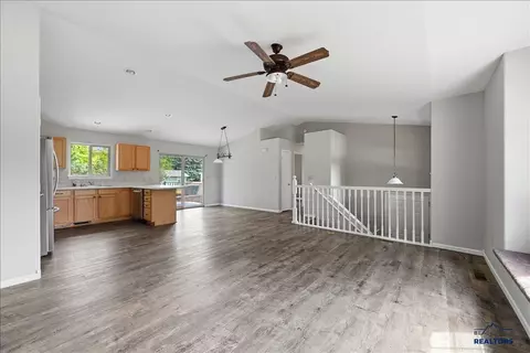 1826 Sugar Creek Pl, Spearfish, SD 57783 photo 2