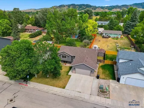 1826 Sugar Creek Pl, Spearfish, SD 57783 photo 28