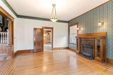 Living - 835 Harding St, Belle Fourche, SD 57717 photo 3 of 4