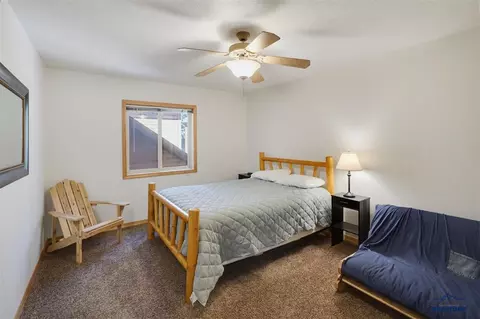 Bedroom - 11235 Lynx Ln, Lead, SD 57754 photo 2 of 5
