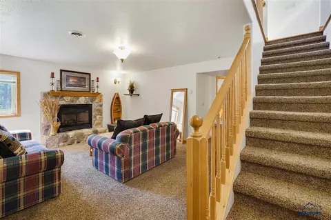 Living - 11235 Lynx Ln, Lead, SD 57754 photo 5 of 8