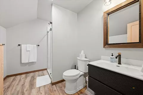 Bath - 20975 Journal Ct, Sturgis, SD 57785 photo 7 of 7