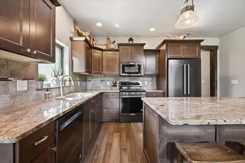 Kitchen - 20975 Journal Ct, Sturgis, SD 57785 photo 1 of 5